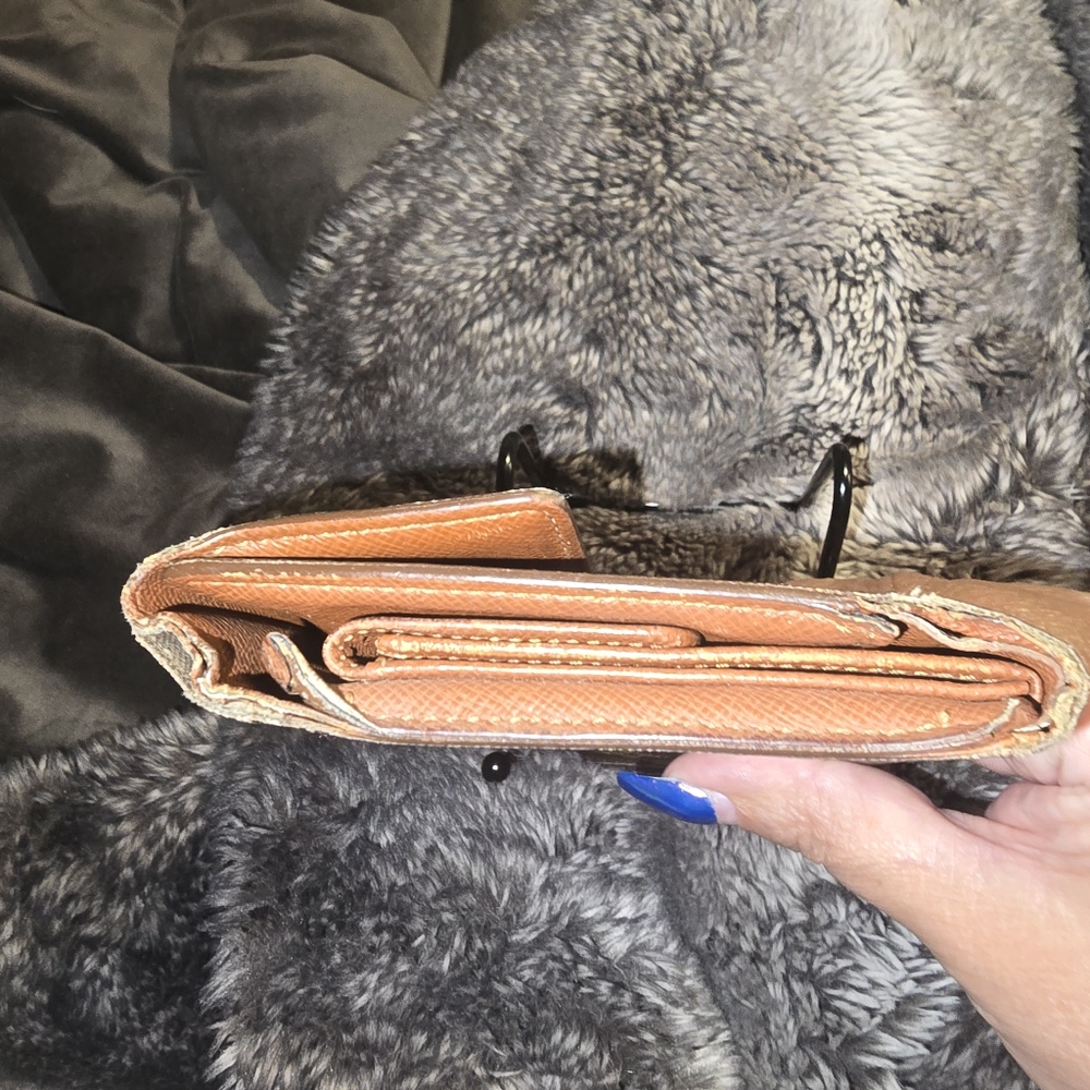 LOUIS VUITTON LV Portefeuille Papier Monogram Tri-Fold Wallet - Picture 5 of 11